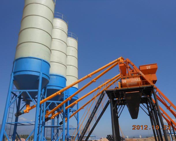 水泥罐、螺旋機(jī)、攪拌機(jī)
